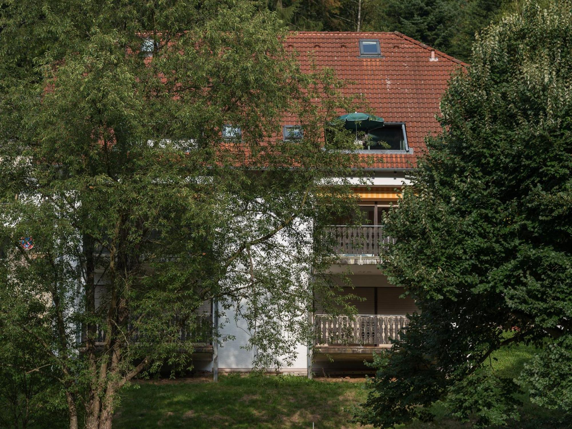 Ferienwohnung Sonnenschein Bad Herrenalb Exterior photo